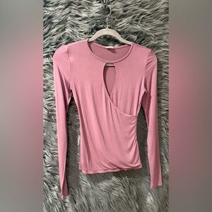 Garage Keyhole Long Sleeve Top - Size XS | Color: Pink